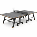 Mesa de ping-pong plegable de acero y MDF con ruedas negras
